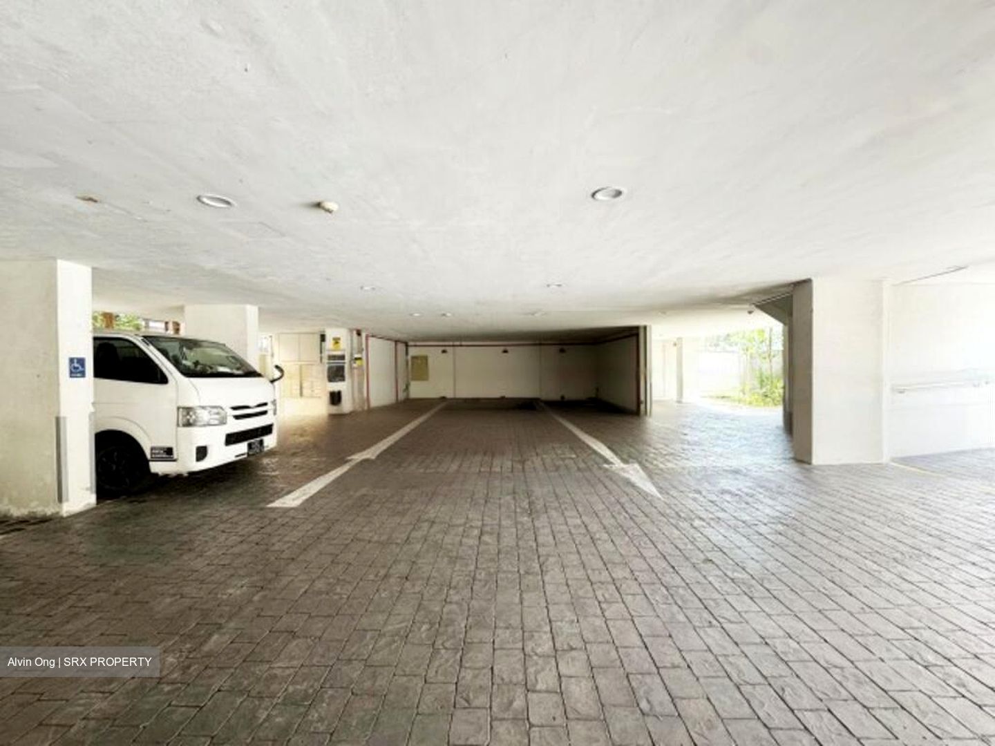 Centra Studios (D14), Apartment #477002591